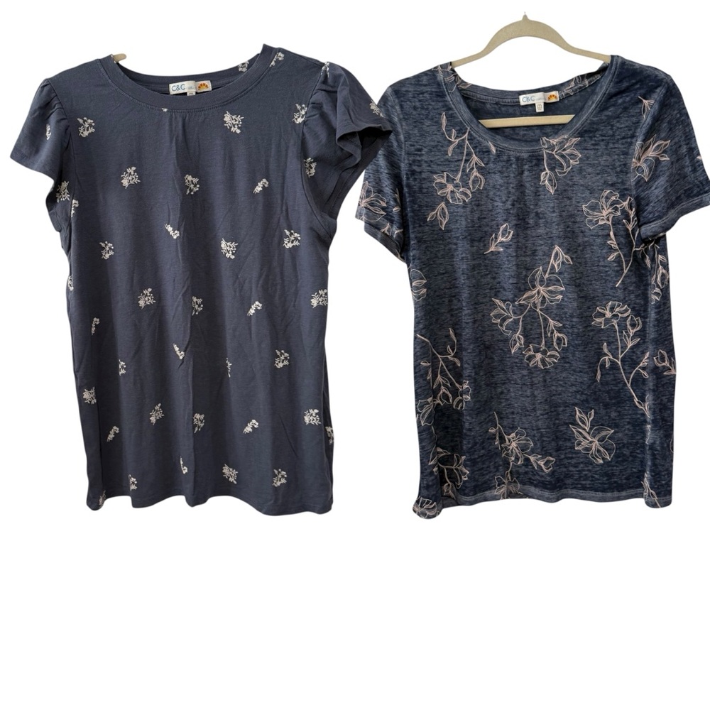 C&C California Floral T-Shirt Blue Bundle (2 Tops, Size Medium)